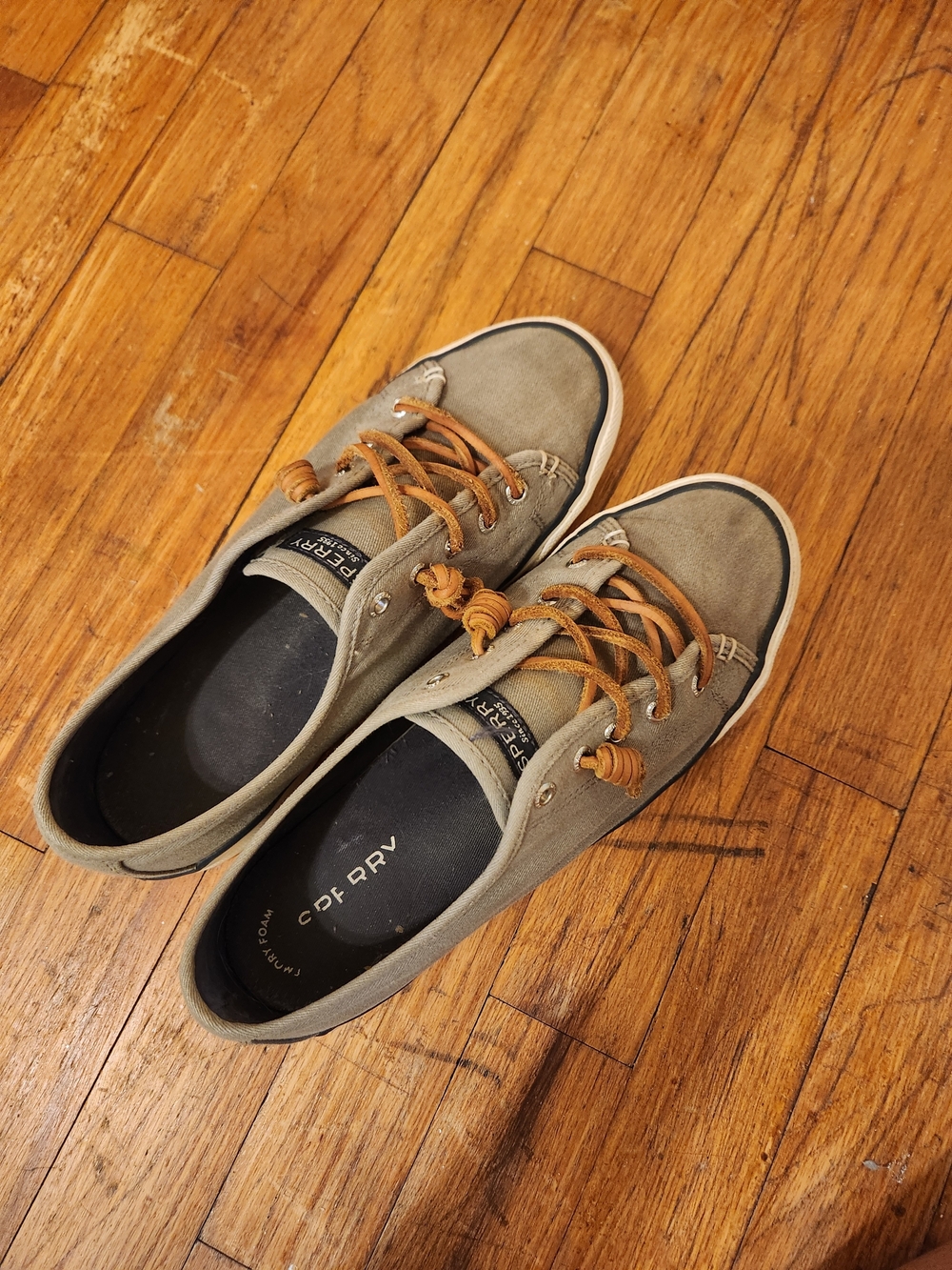 Sperry Women's Pier View Sneakers